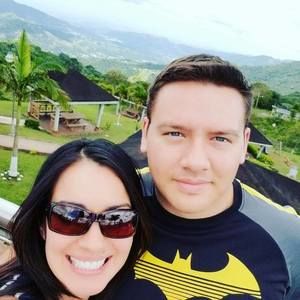 Meet your Posher, Ileana